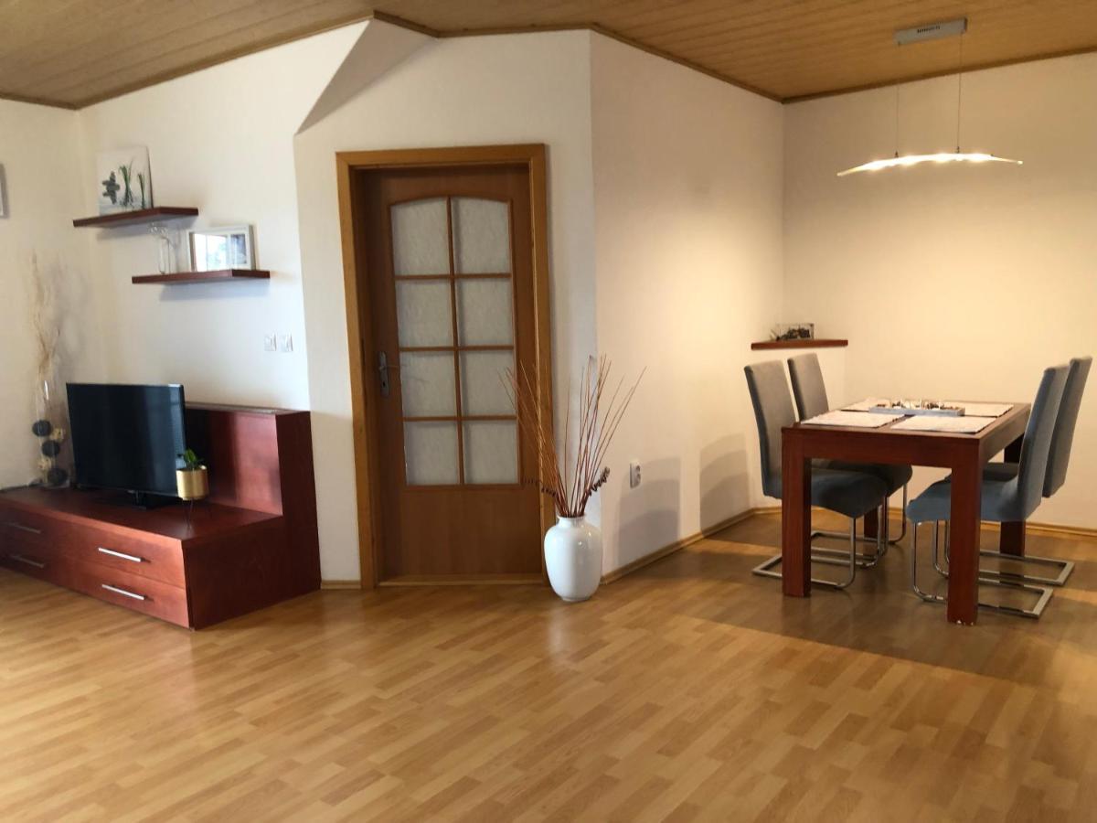 Penzion Obora Tachov  Bagian luar foto