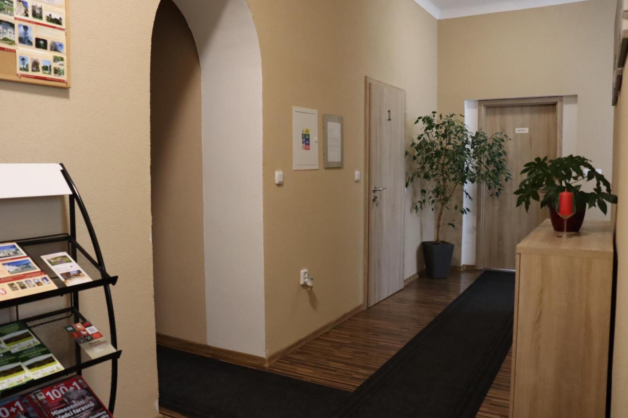 Penzion Obora Tachov  Bagian luar foto